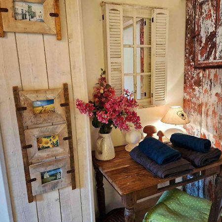 Villa Les Pieds Dans L'Eau :Ker Anne Port-Joinville Exterior foto